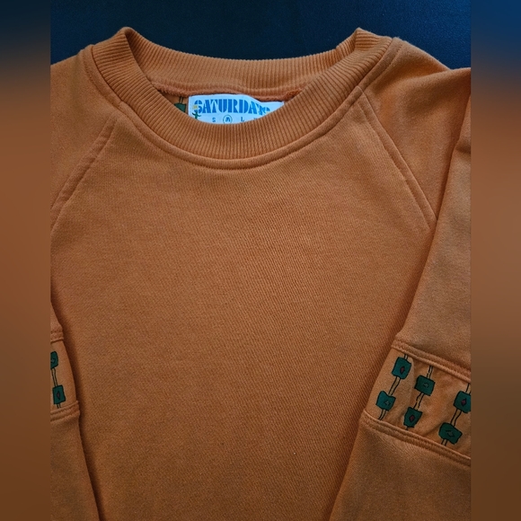 Vintage - "Saturdays" Orange Sweatshirt - NWOT - Size M - Picture 2 of 7